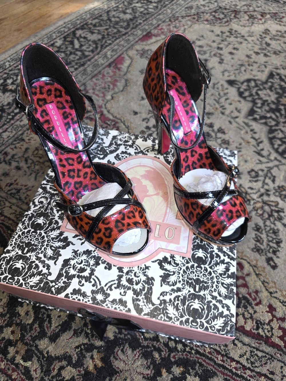 Bordello, Pin-Up, Women's Purple/Red Leopard Print Peep-Toe Heels! Size 7